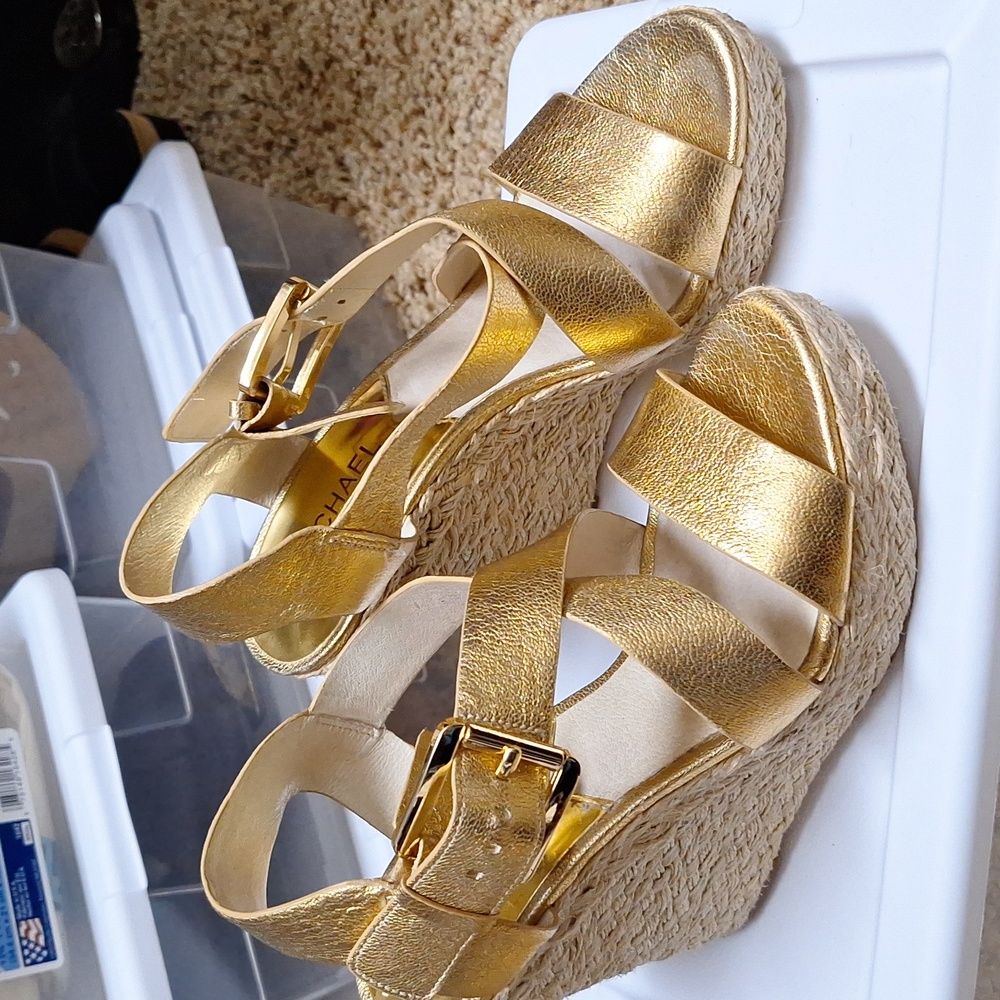 Michael kors wedges